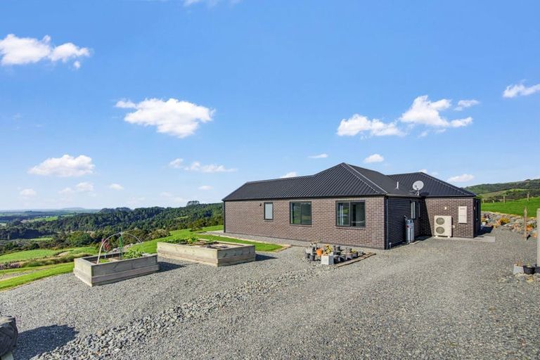 Photo of property in 717 Millbrook Road, Waipu, 0582