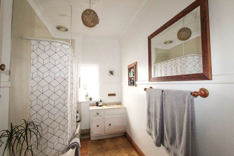 Photo of property in 10 Huxley Street, Pahiatua, 4910