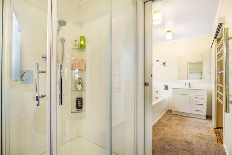 Photo of property in 1 Kusabs Road, Mangakakahi, Rotorua, 3015