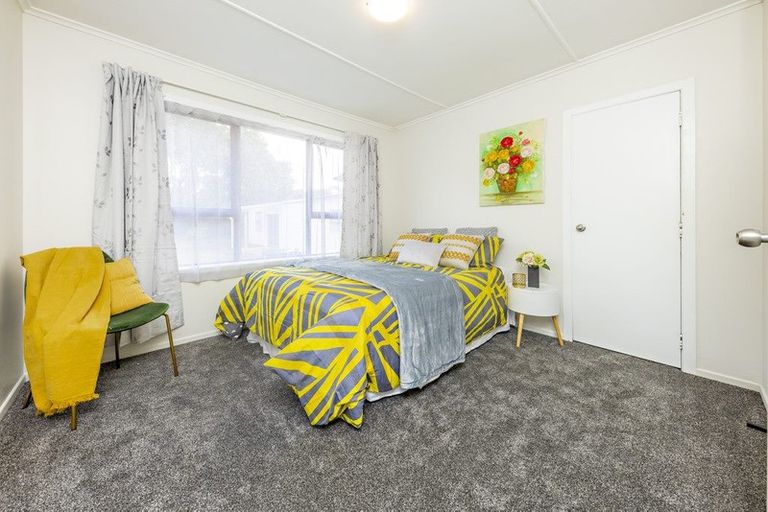 Photo of property in 23 Cooper Crescent, Otara, Auckland, 2023