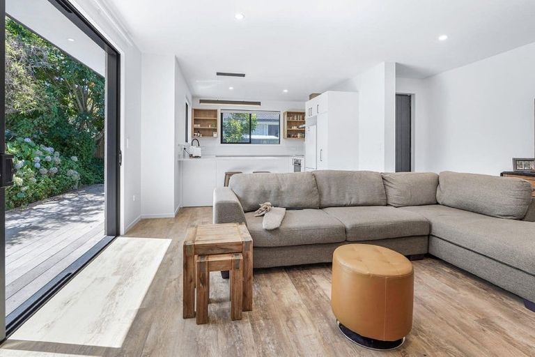 Photo of property in 3 Upper Kingsley Street, Leamington, Cambridge, 3432