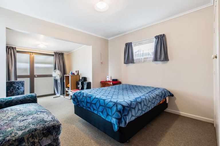 Photo of property in 2/420 Great South Road, Opaheke, Papakura, 2113