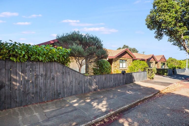 Photo of property in 9-11 Makaro Street, Eastbourne, Lower Hutt, 5013