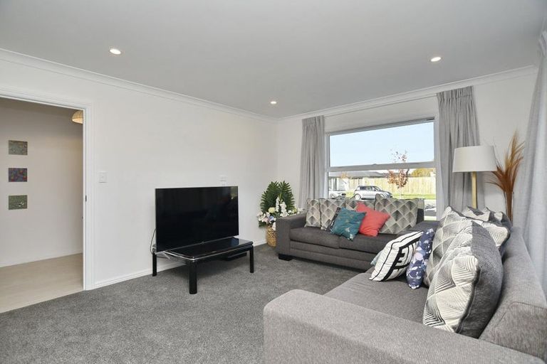 Photo of property in 3 Mcquillan Avenue, Woodend, 7610