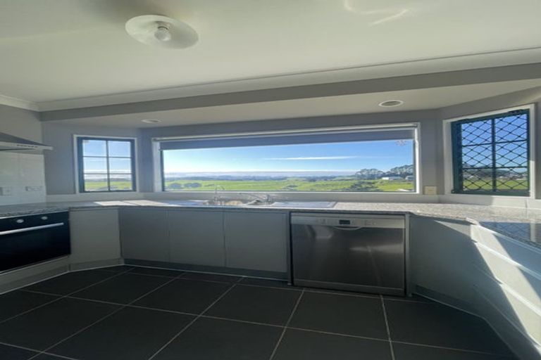 Photo of property in 105c Crown Road, Paerata, Pukekohe, 2676