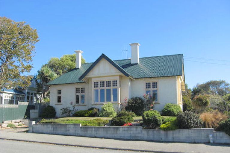 Photo of property in 44 Wharfe Street, South Hill, Oamaru, 9400