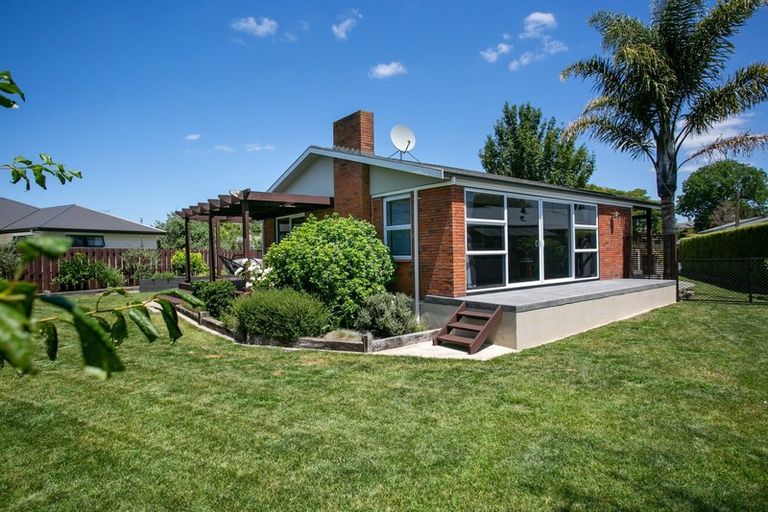 Photo of property in 11 Raleigh Street, Leamington, Cambridge, 3432