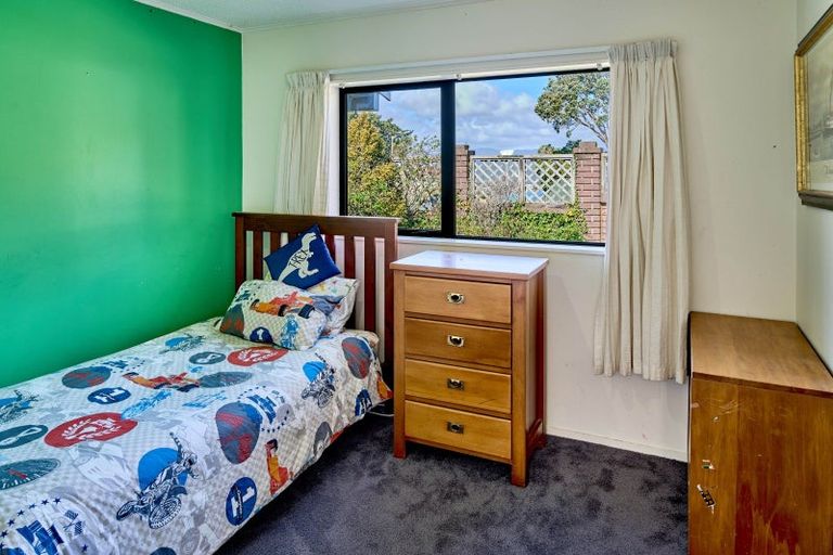 Photo of property in 301 Maungaraki Road, Maungaraki, Lower Hutt, 5010