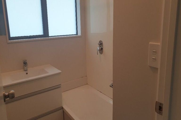 Photo of property in 19 Luanda Drive, Ranui, Auckland, 0612