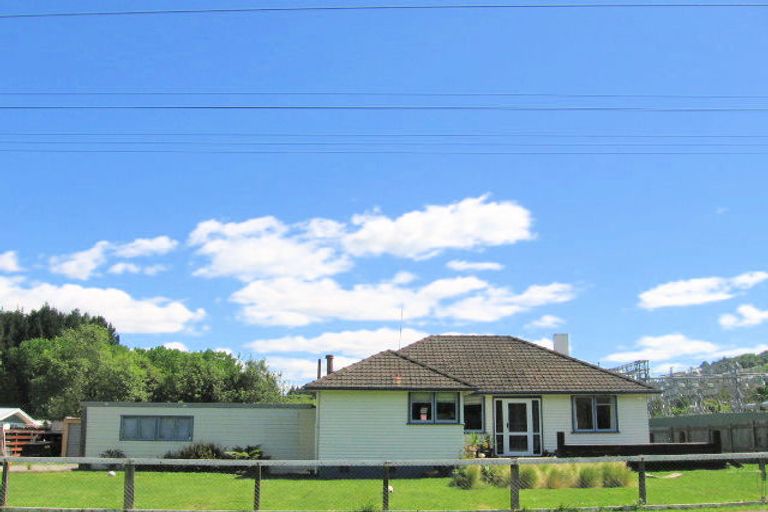 Photo of property in 42 Massey Road, Mangapapa, Gisborne, 4010