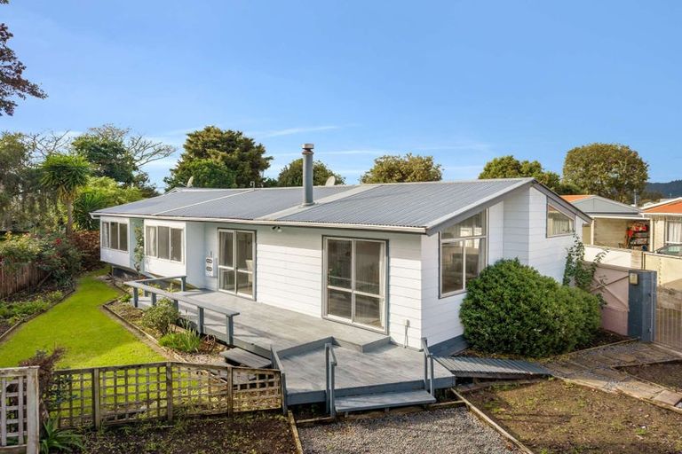 Photo of property in 70 Main Street, Edgecumbe, 3120