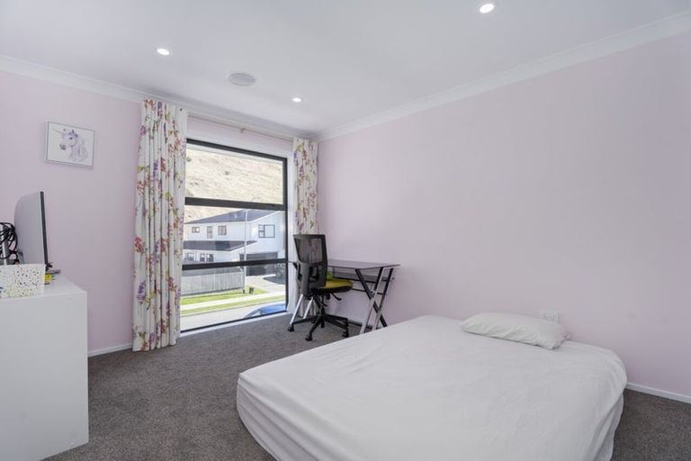 Photo of property in 14 Atherton Terrace, Churton Park, Wellington, 6037