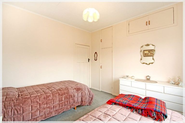 Photo of property in 39 Shortt Street, Foxton Beach, Foxton, 4815