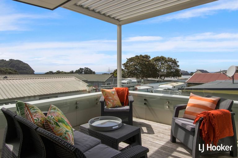 Photo of property in 38 Ocean View Road, Waihi Beach, 3611