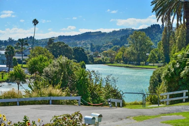 Photo of property in 181 Esplanade, Inner Kaiti, Gisborne, 4010