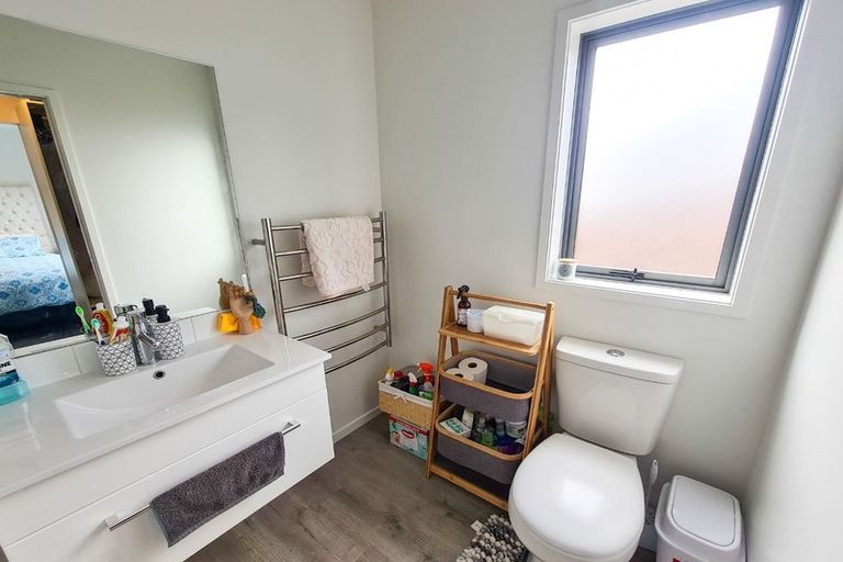 Photo of property in 18 Meyer Crescent, Halswell, Christchurch, 8025