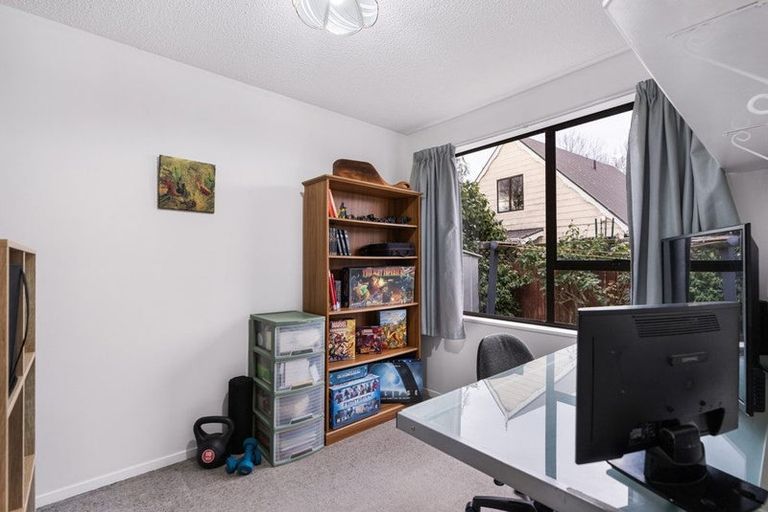 Photo of property in 1/40b Chipping Lane, Redwood, Christchurch, 8051