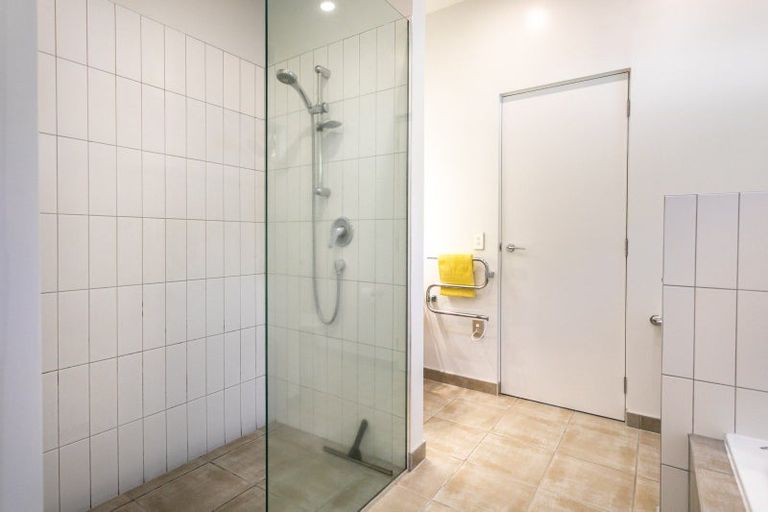 Photo of property in 2 Fantail Terrace, Tairua, 3508