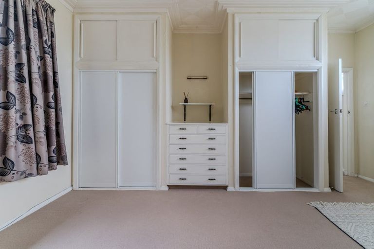 Photo of property in 25 Crosby Street, Mornington, Dunedin, 9011