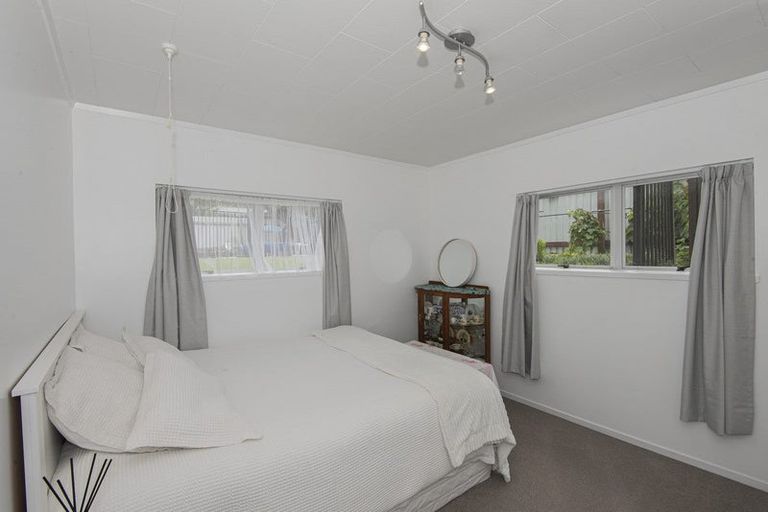 Photo of property in 19 Beazley Crescent, Tikipunga, Whangarei, 0112