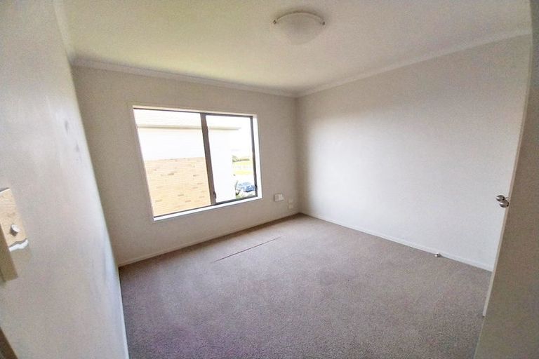 Photo of property in St Claire Village, 177/172 Mcleod Road, Te Atatu South, Auckland, 0610
