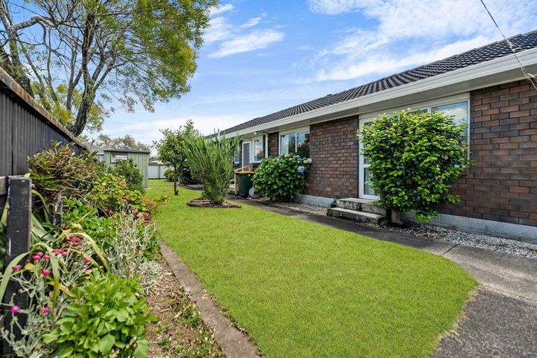 Photo of property in 92a Beach Road, Pahurehure, Papakura, 2113