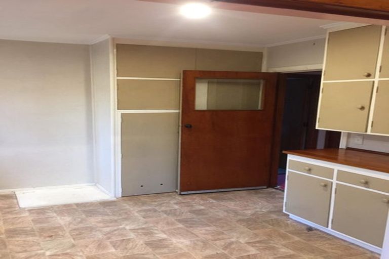 Photo of property in 24 Gloucester Street, Silverstream, Upper Hutt, 5019