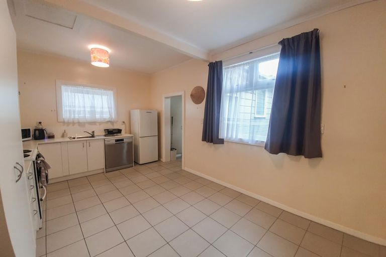 Photo of property in 68 Riddiford Street, Newtown, Wellington, 6021
