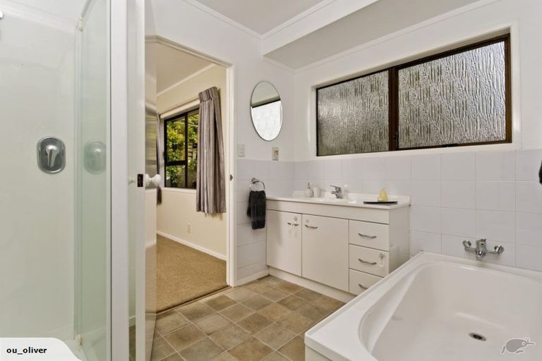 Photo of property in 1/43 Squirrel Lane, Browns Bay, Auckland, 0630