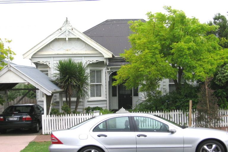 Photo of property in 151 Crummer Road, Grey Lynn, Auckland, 1021