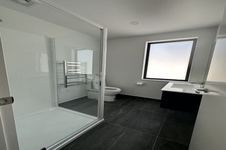 Photo of property in 175c Sutherland Road, Lyall Bay, Wellington, 6022