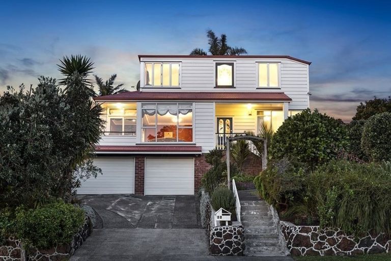 Photo of property in 61 Palmerston Road, Birkenhead, Auckland, 0626