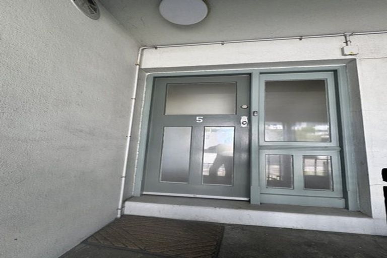 Photo of property in 5/2 Brooklyn Terrace, Brooklyn, Wellington, 6021