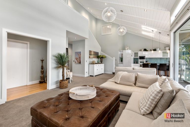 Photo of property in 7 Ian Place, Waihi Beach, 3611