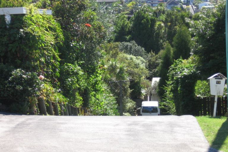 Photo of property in 72 Castor Bay Road, Castor Bay, Auckland, 0620