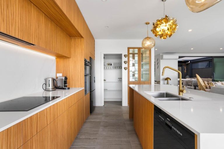 Photo of property in 124 Motu Hei, Pauanui, Hikuai, 3579