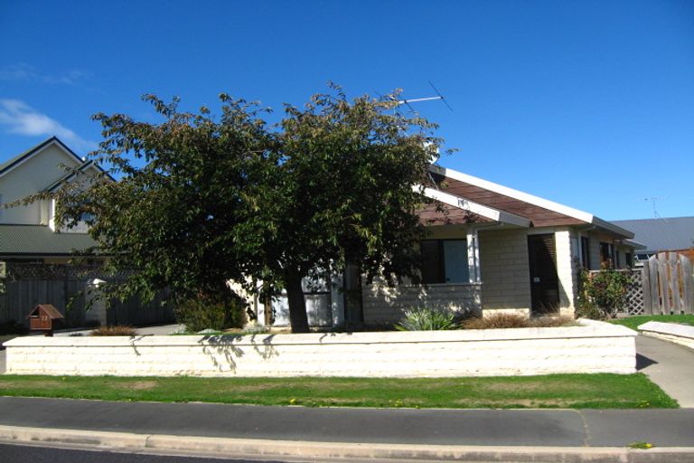 Photo of property in 33 Cherry Drive, Mosgiel, 9024