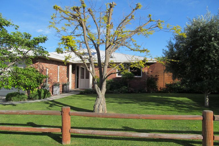 Photo of property in 15 Boundary Road, Alexandra, 9320