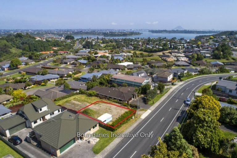 Photo of property in 44a Waikite Road, Welcome Bay, Tauranga, 3112