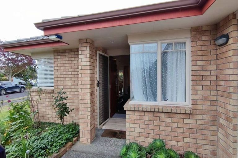 Photo of property in 3 Lantern Court, Henderson, Auckland, 0612