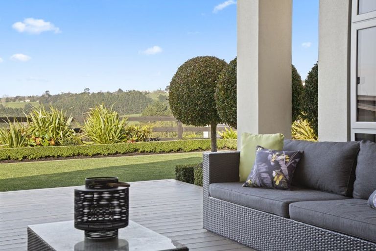 Photo of property in 13 William Andrew Road, Pukekohe, 2120