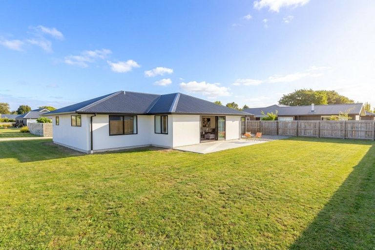 Photo of property in 15 Farley Avenue, Greytown, 5712