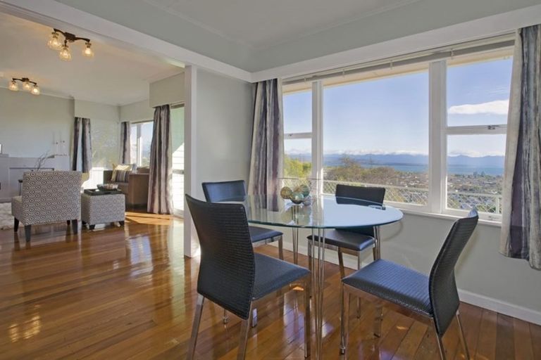 Photo of property in 19 Rangiora Terrace, Tahunanui, Nelson, 7011