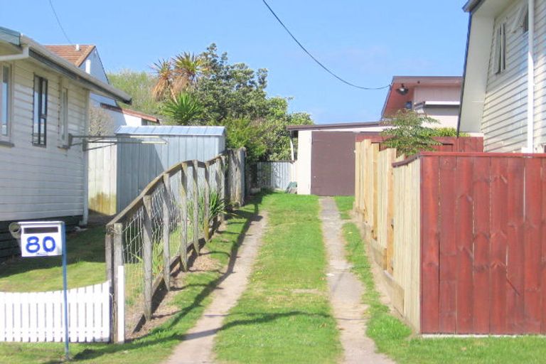 Photo of property in 80 Simpson Road, Papamoa Beach, Papamoa, 3118