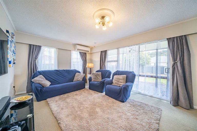 Photo of property in 1 Westminster Road, Wainuiomata, Lower Hutt, 5014