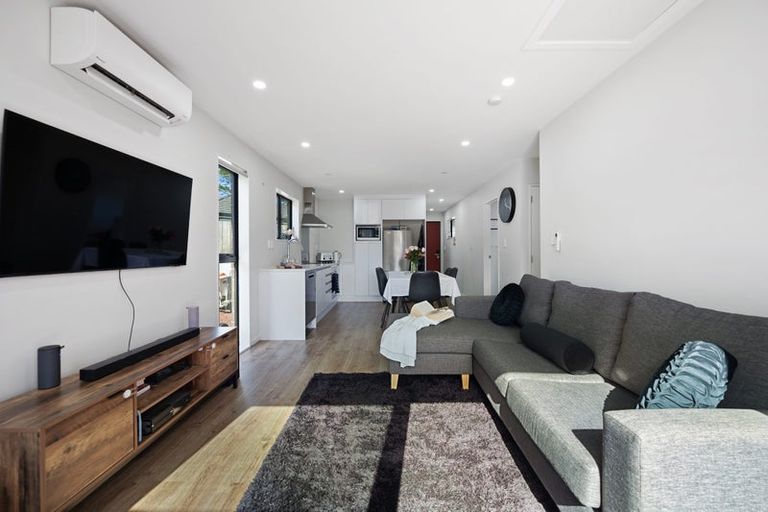 Photo of property in 18 Taupata Lane, Helensville, 0800