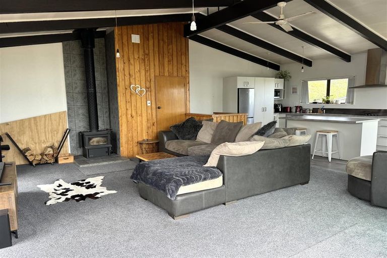 Photo of property in 30 Ogilvie Road, Gladstone, Greymouth, 7805