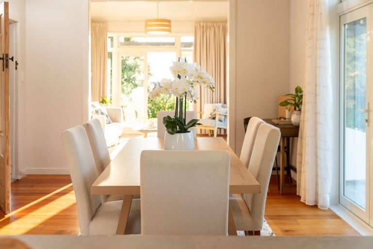 Photo of property in 36 Aperahama Street, Paekakariki, 5034