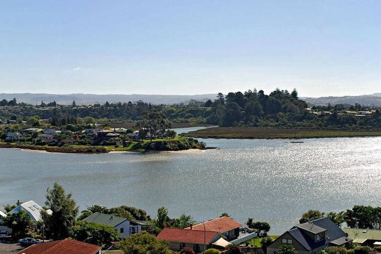Photo of property in 74 Haukore Street, Hairini, Tauranga, 3112