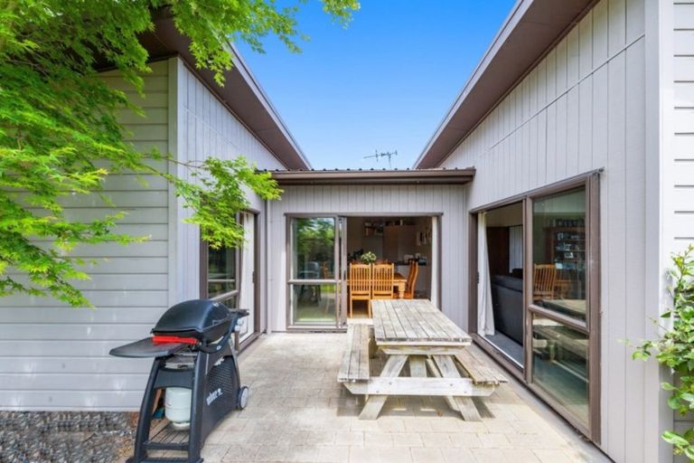 Photo of property in 110 Kinloch Road, Kinloch, Taupo, 3377